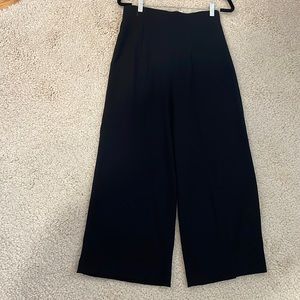 Brand New Zara Wide Leg Crop Trowser